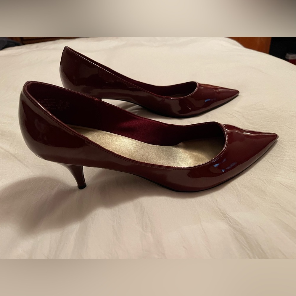 Women’s size 13 heels